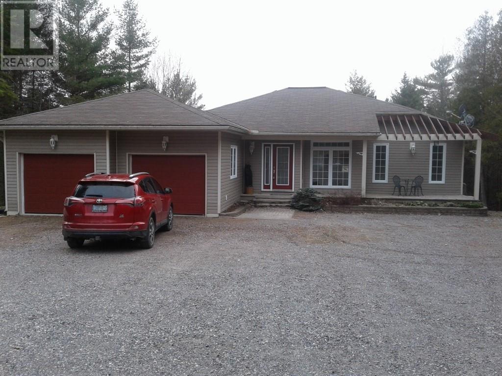 313 Forest Hill Road, monetville, Ontario